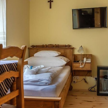 Szent Gellert Borhaz Es Vendegfogado Bed & Breakfast Makó Exterior foto