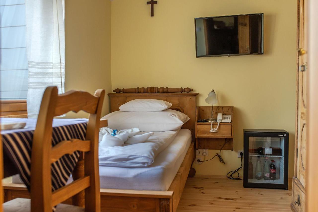 Szent Gellert Borhaz Es Vendegfogado Bed & Breakfast Makó Exterior foto
