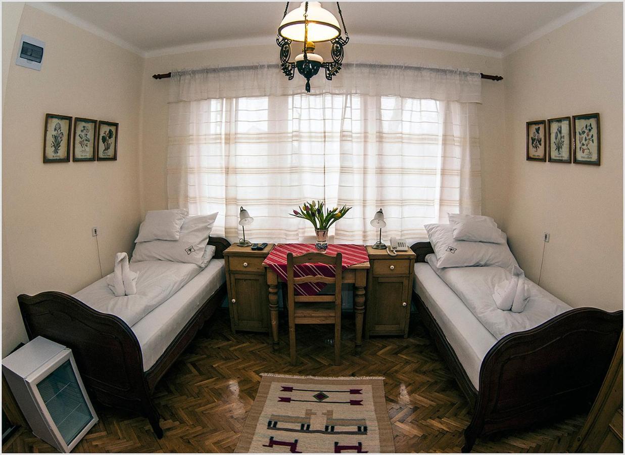Szent Gellert Borhaz Es Vendegfogado Bed & Breakfast Makó Exterior foto