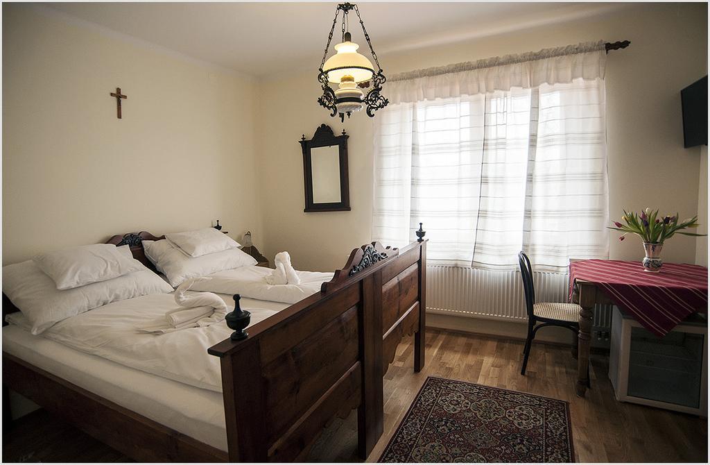 Szent Gellert Borhaz Es Vendegfogado Bed & Breakfast Makó Cameră foto